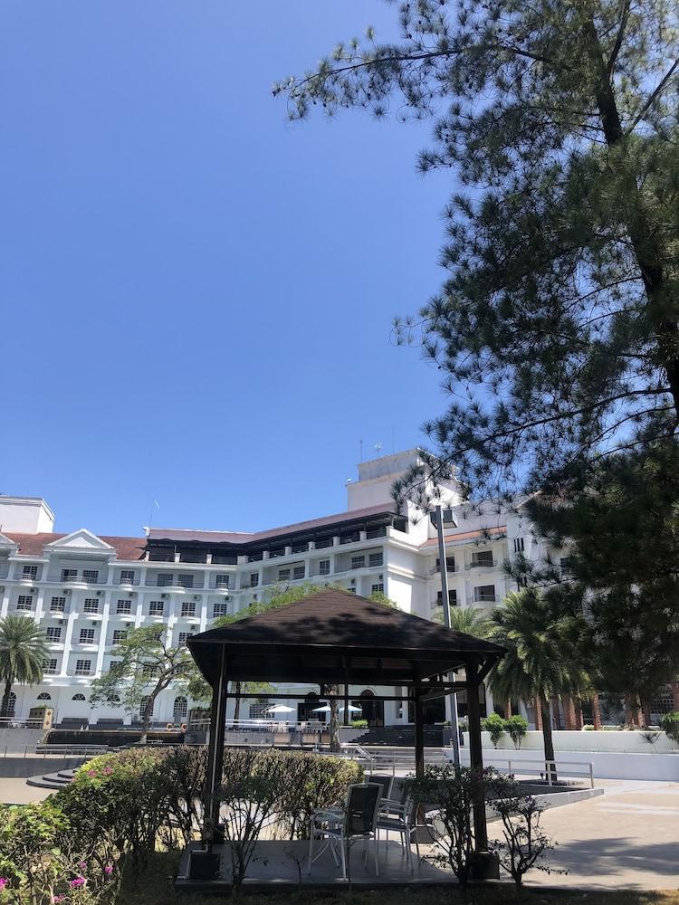 Hotel Flamingo By The Lake, Kuala Lumpur 4*