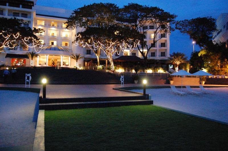 Flamingo By The Lake, Kuala Lumpur Hotel 4*